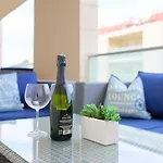 Beachfront Luxury Complex 2Bd Sunset Apartment